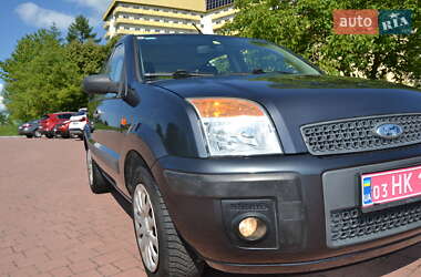 Хэтчбек Ford Fusion 2009 в 