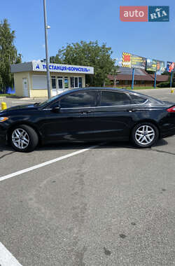 Седан Ford Fusion 2014 в 