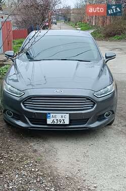 Седан Ford Fusion 2015 в Дніпрі