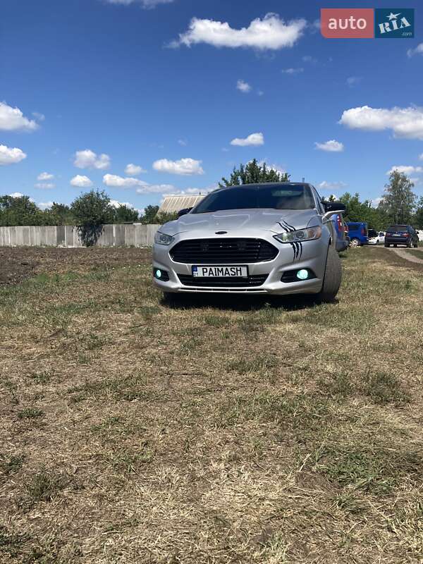 Седан Ford Fusion 2013 в Коломаке