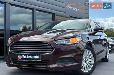 Седан Ford Fusion 2013 в 