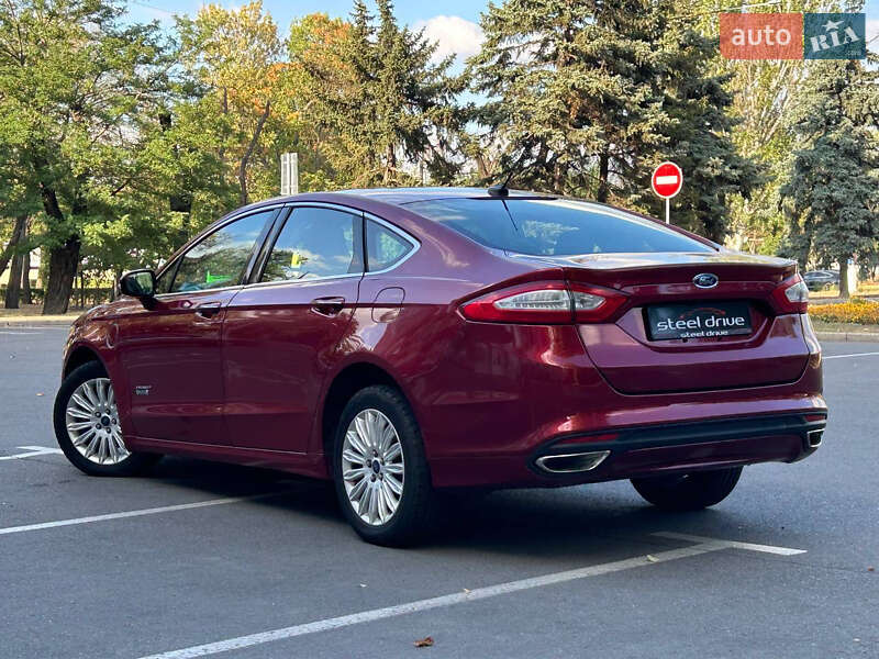 Седан Ford Fusion 2016 в Николаеве