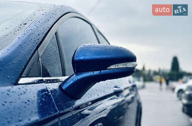 Седан Ford Fusion 2014 в 