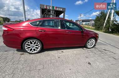 Седан Ford Fusion 2014 в 