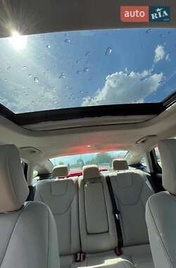 Седан Ford Fusion 2014 в 