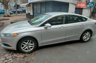 Седан Ford Fusion 2013 в 