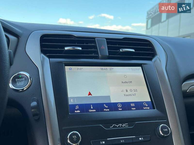 Седан Ford Fusion 2019 в Львове