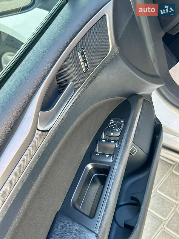 Седан Ford Fusion 2017 в Одессе