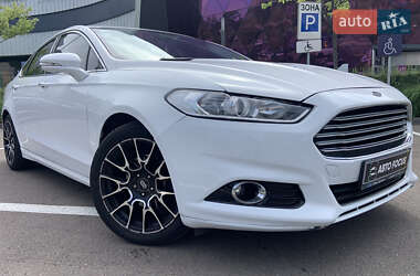 Седан Ford Fusion 2014 в 