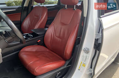 Седан Ford Fusion 2014 в 