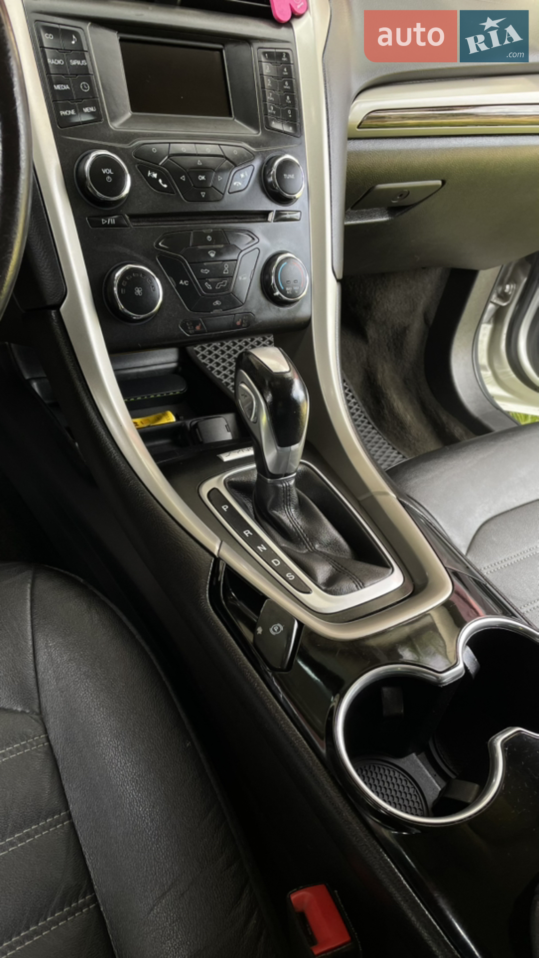 2015 Ford Fusion - мініатюра 34