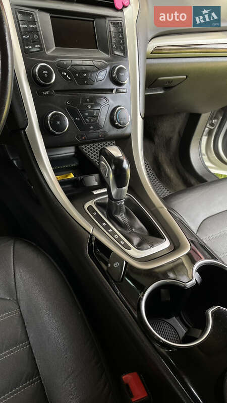 Седан Ford Fusion 2015 в Стрию фото 34 Седан Ford Fusion 2015 в Стрию