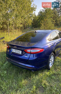 Седан Ford Fusion 2014 в 