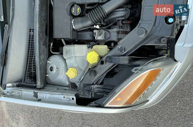 Хэтчбек Ford Fusion 2011 в 