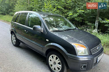 Хэтчбек Ford Fusion 2009 в 
