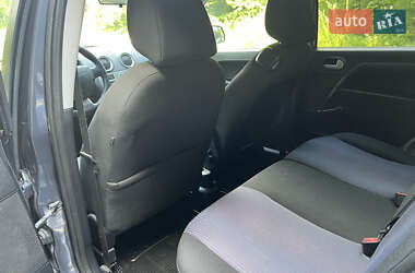 Хэтчбек Ford Fusion 2009 в 
