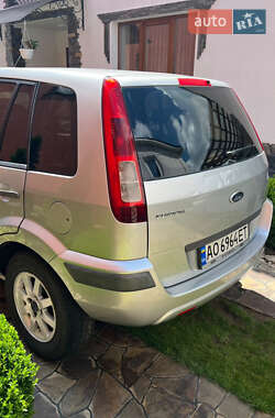 Хэтчбек Ford Fusion 2008 в 