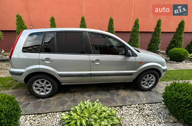 Хэтчбек Ford Fusion 2008 в 