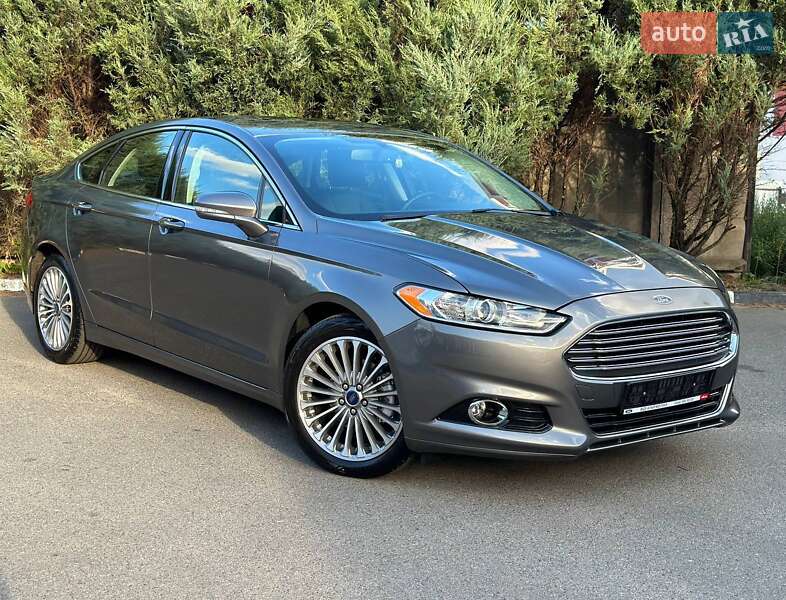 Седан Ford Fusion 2014 в Славянске