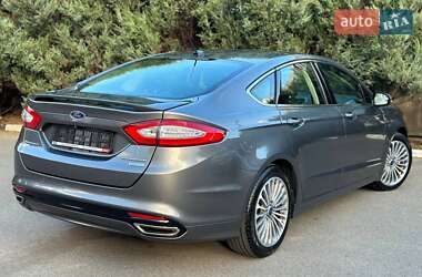 Седан Ford Fusion 2014 в 