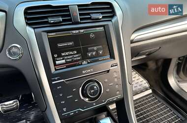 Седан Ford Fusion 2014 в 