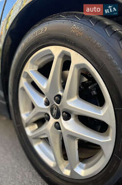 Седан Ford Fusion 2013 в 