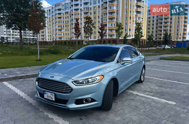 Седан Ford Fusion 2014 в 