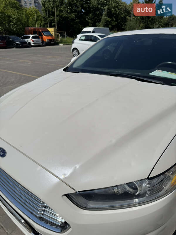 Седан Ford Fusion 2014 в Луцке