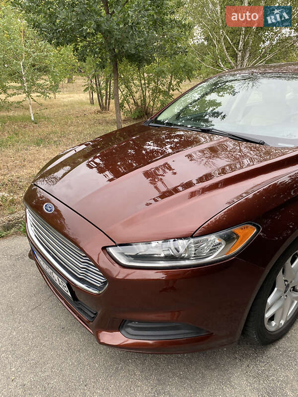 Седан Ford Fusion 2016 в Запорожье