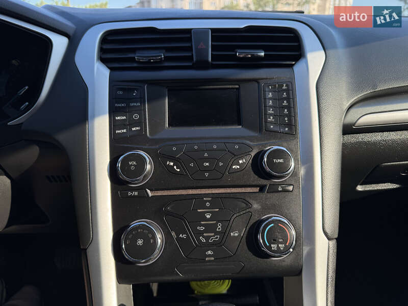 Седан Ford Fusion 2014 в Николаеве