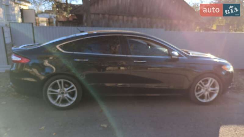 Седан Ford Fusion 2014 в Чернігові