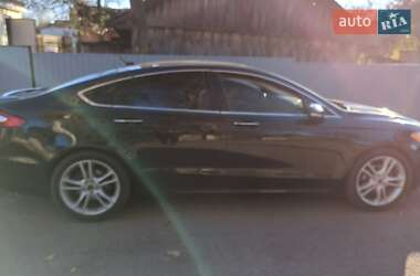 Седан Ford Fusion 2014 в 