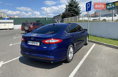 Седан Ford Fusion 2014 в 