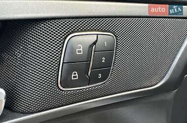 Седан Ford Fusion 2013 в 