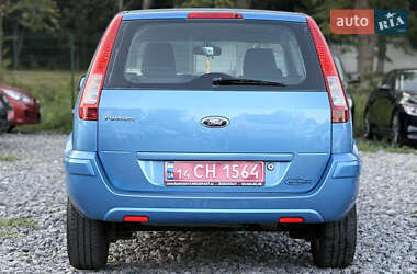 Хэтчбек Ford Fusion 2011 в 