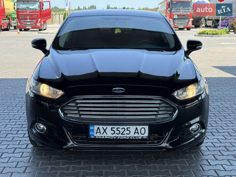 Ford Fusion 2015