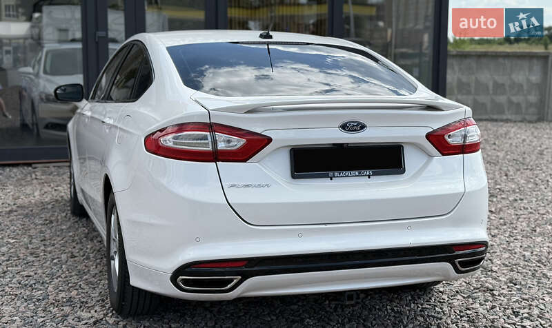 Седан Ford Fusion 2014 в Киеве