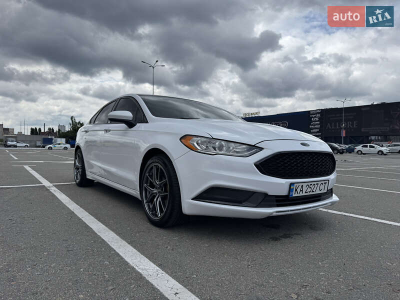 Ford Fusion 2016