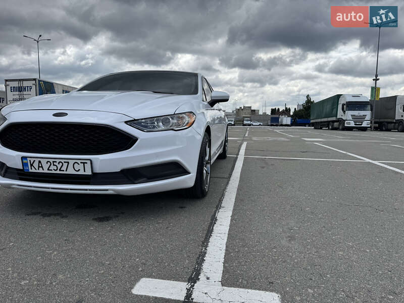 Седан Ford Fusion 2016 в Киеве