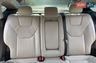Седан Ford Fusion 2013 в 