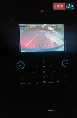 Седан Ford Fusion 2013 в 