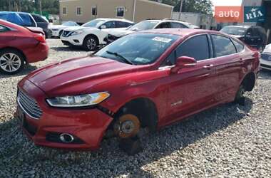 Седан Ford Fusion 2013 в 