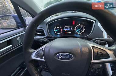 Седан Ford Fusion 2014 в 