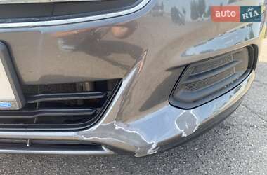 Седан Ford Fusion 2015 в 
