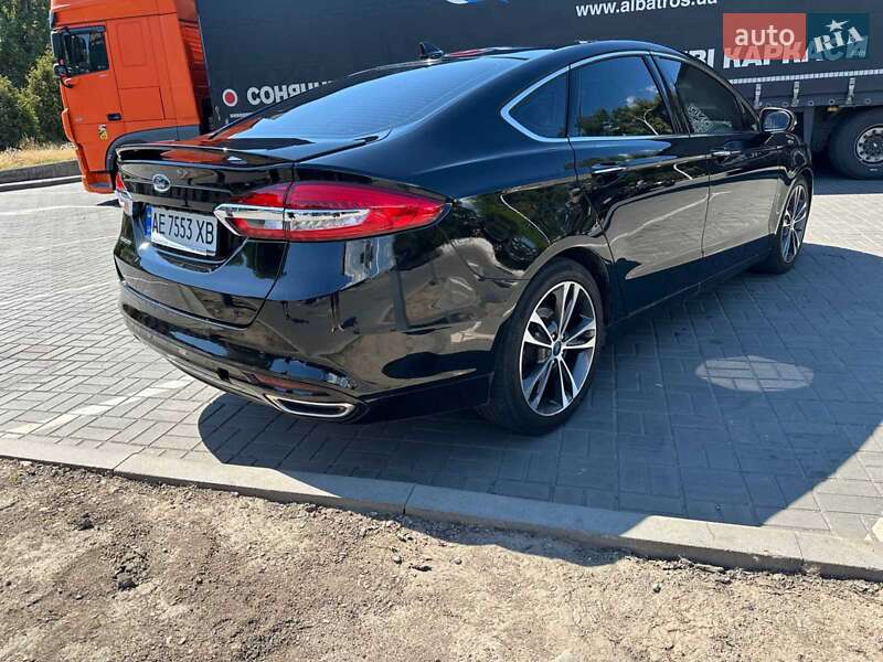 Седан Ford Fusion 2018 в Каменском