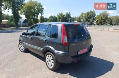 Хэтчбек Ford Fusion 2006 в 