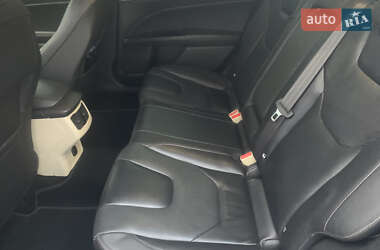 Седан Ford Fusion 2014 в 
