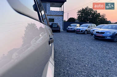 Хэтчбек Ford Fusion 2008 в 