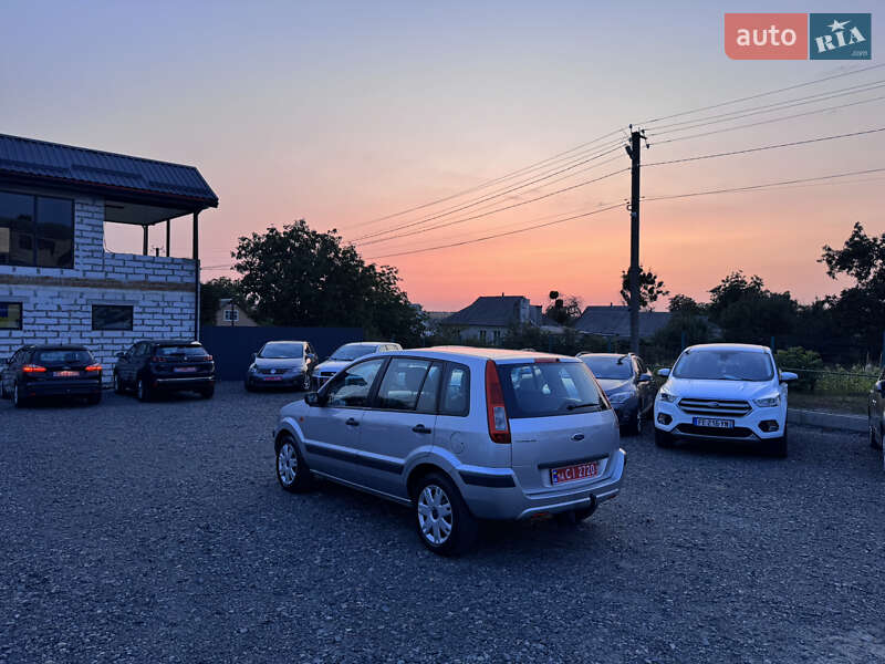 Хэтчбек Ford Fusion 2008 в Звенигородке