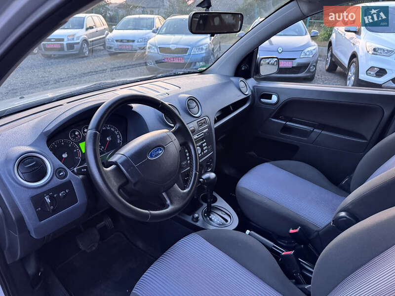 Хэтчбек Ford Fusion 2008 в Звенигородке